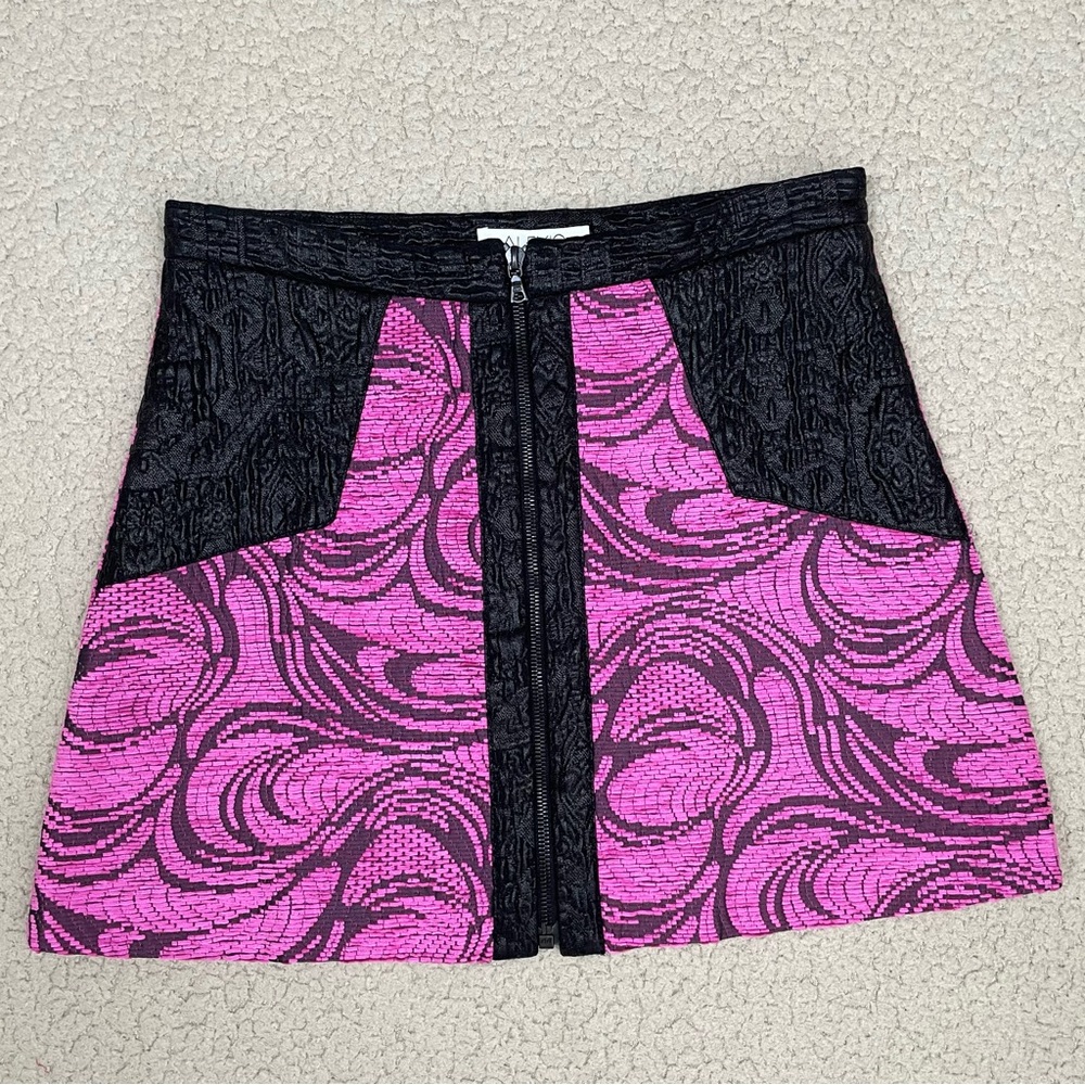 Alexis Jacquard Front Zipper Mini Skirt